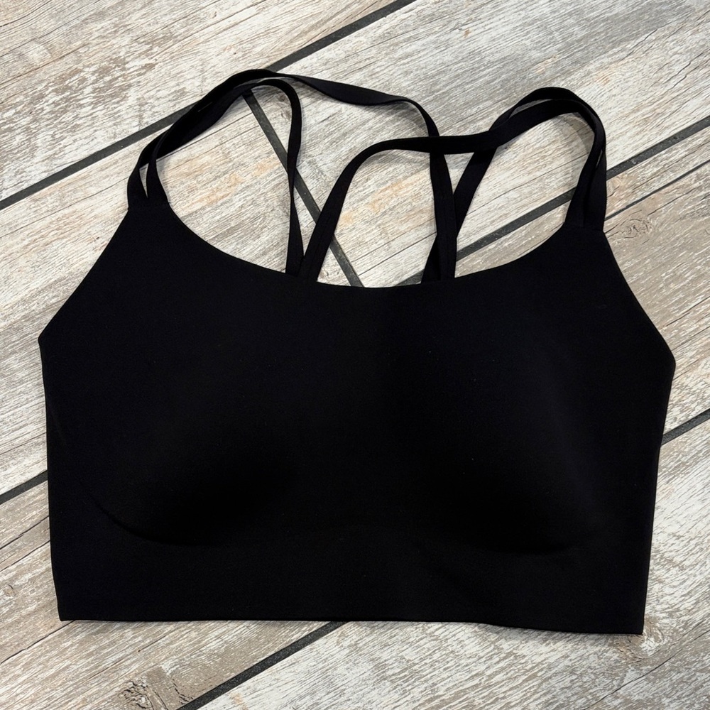 Offline by Aerie Real Me Black Strappy Sports Bra Size M DD